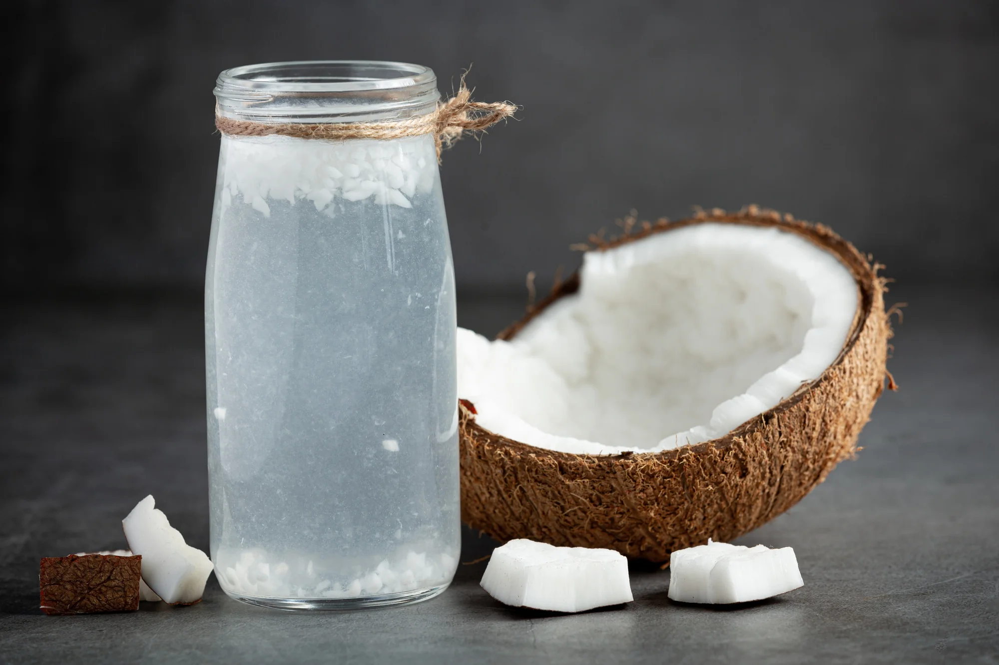 Coconut Nutrients Value Per 100g: Uses & Benefits