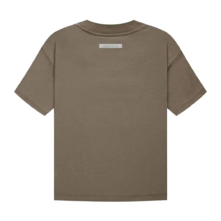 Essentials T Shirt: The Staple for Effortless Style and Everyday Comfort