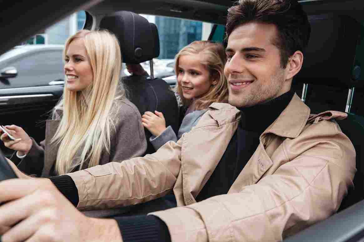 Booking a Private Hire Taxi for Family Travel.