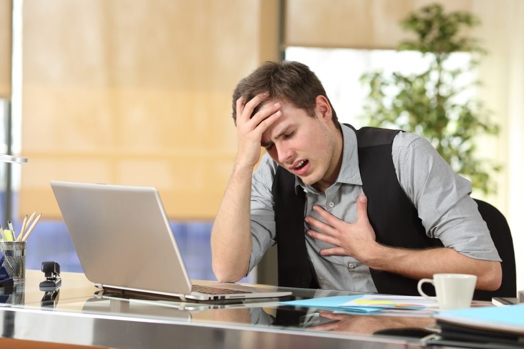 Business-man-panic-attack-1024x683