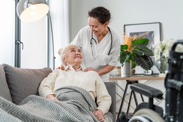 The Comfort and Convenience of Home Nursing Care in Dubai