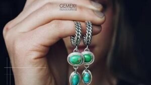 How to Pair Turquoise Jewelry with Different Outfits and Colors