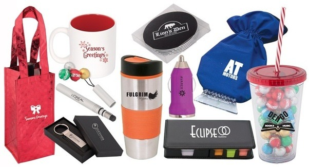 How Corporate Gift Vendors Use Corporate Gifts for Customer Retention and Loyalty