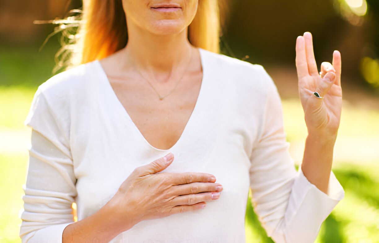 The Role of Intuition in Reiki Healing: How Practitioners Tune Into Energy Fields