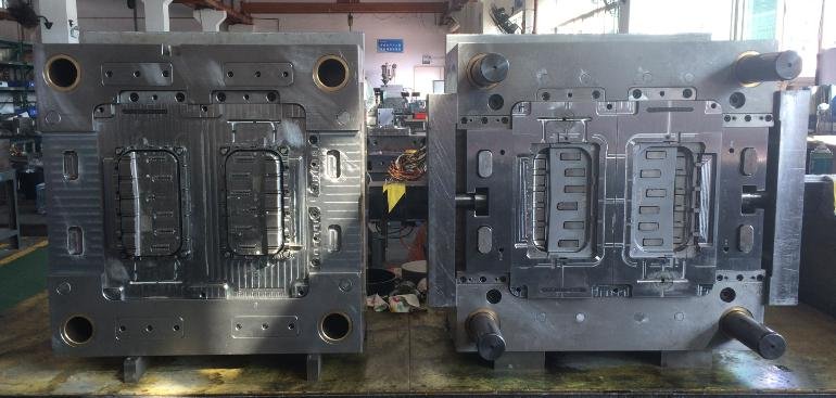 injection mould