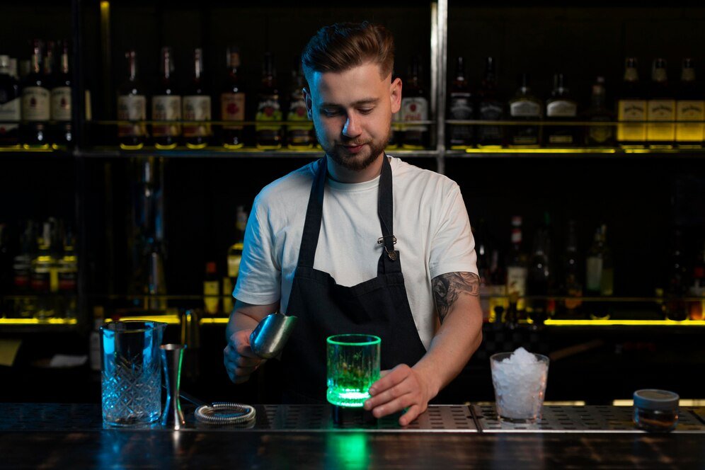 bartender-making-delicious-cocktail