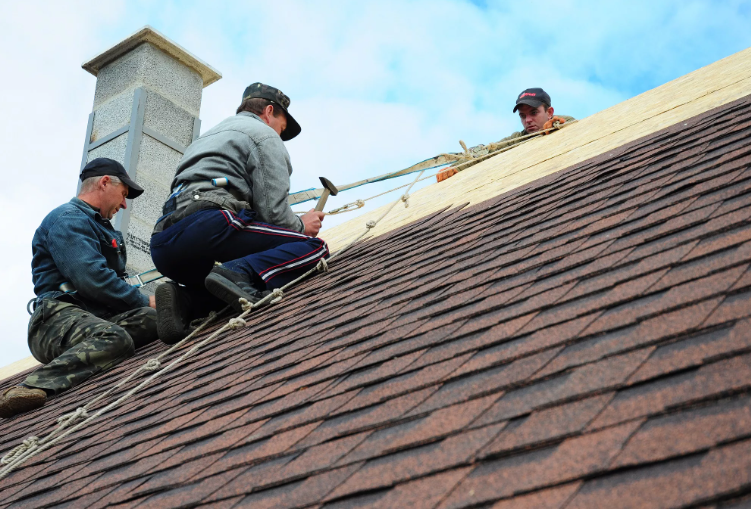 Winter Roof Damage: What Snow and Ice Can Do to Your Roof
