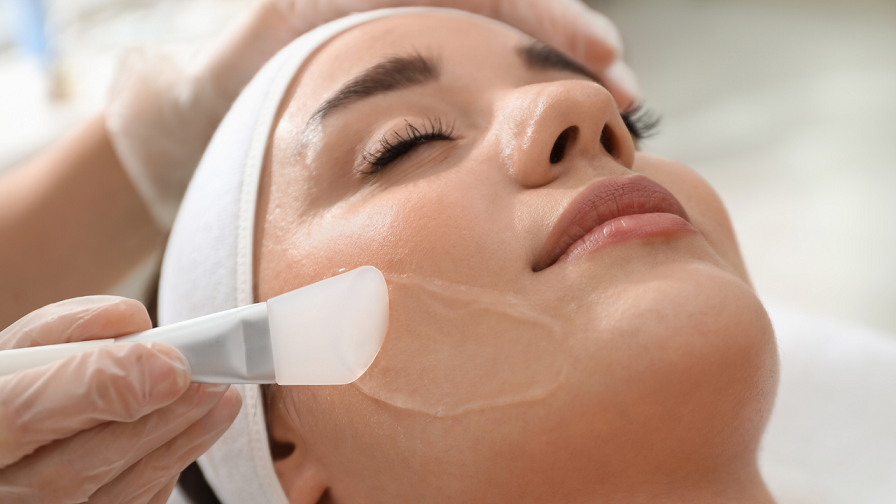 Chemical Peels to Treat Uneven Skin Pigmentation