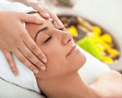 How Long Do the Results of a Deep Cleansing Facial Last?