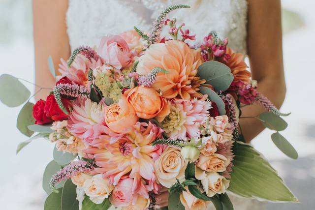 Wedding Flowers for Every Season