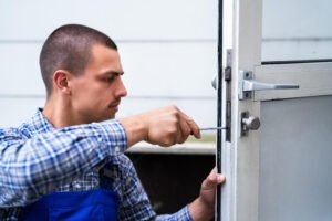 Commercial locksmith services