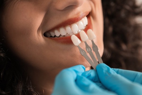 Dubai Clinics Offering Premium Dental Veneers