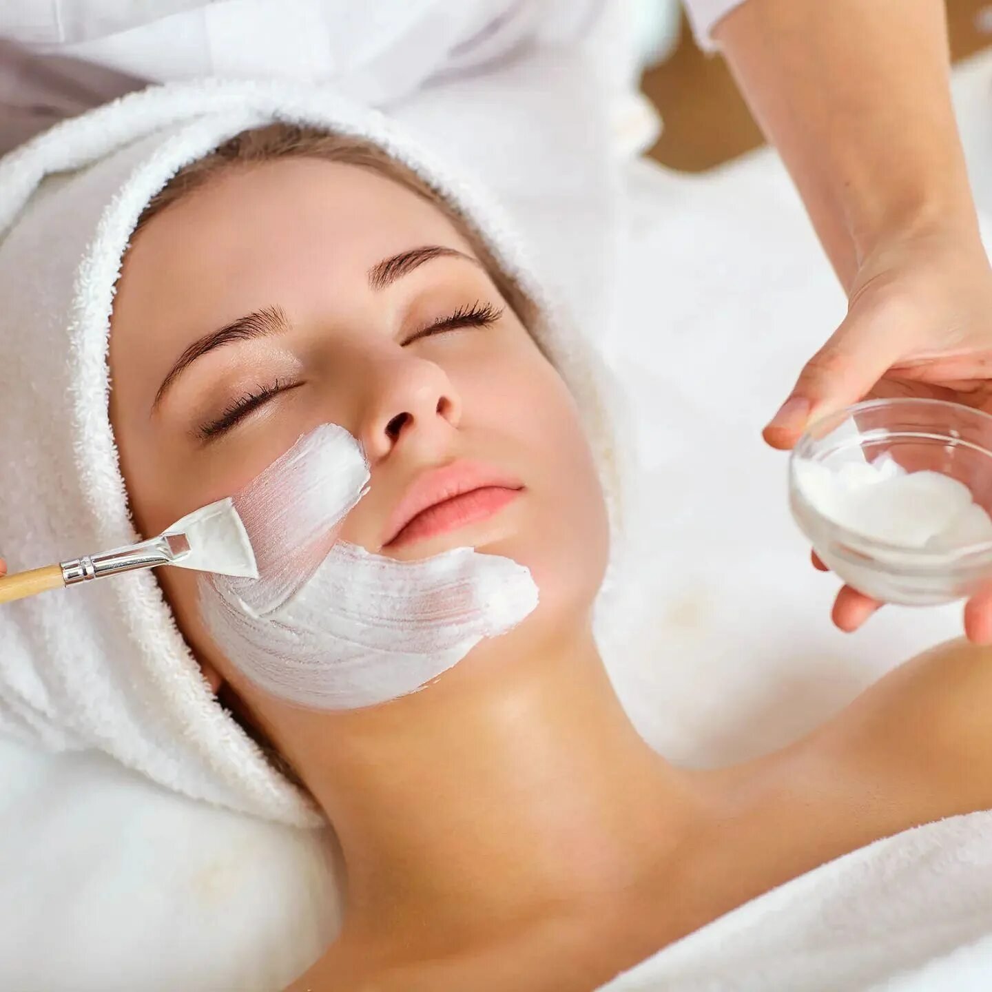 Glycolic Acid Peel Treatment