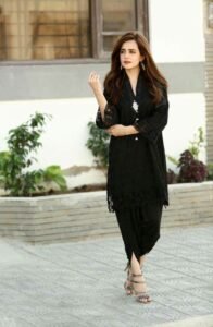 Pakistani Frock Dresses Leading the Fusion Fashion Movement