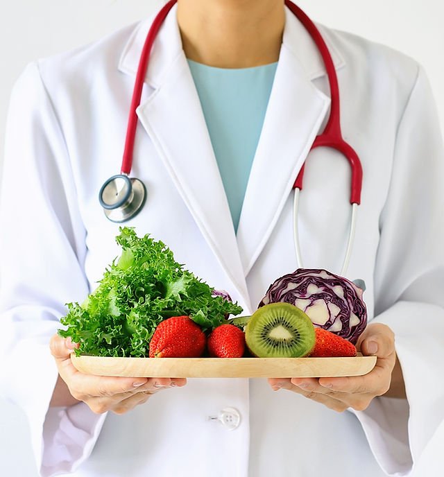 Why Seeing a Nutritionist Can Boost Your Weight Loss Journey