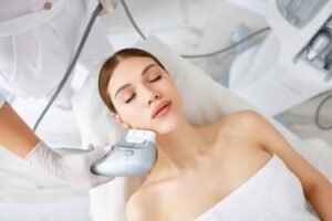 How HIFU Helps Reduce Sagging Jawline Skin