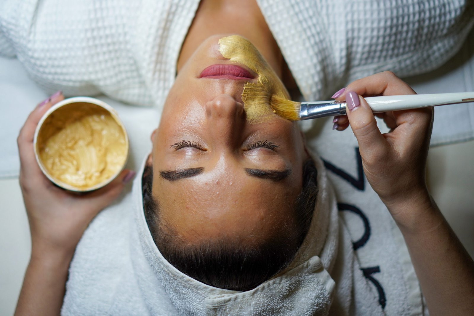 How Inno Peel Restores Healthy Skin