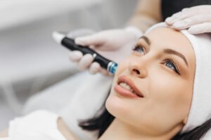 How Hydra Facial Boosts Skin Health