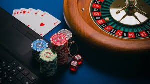 Exploring Live Online Casinos in the UK Gaming Revolution at Your Fingertips