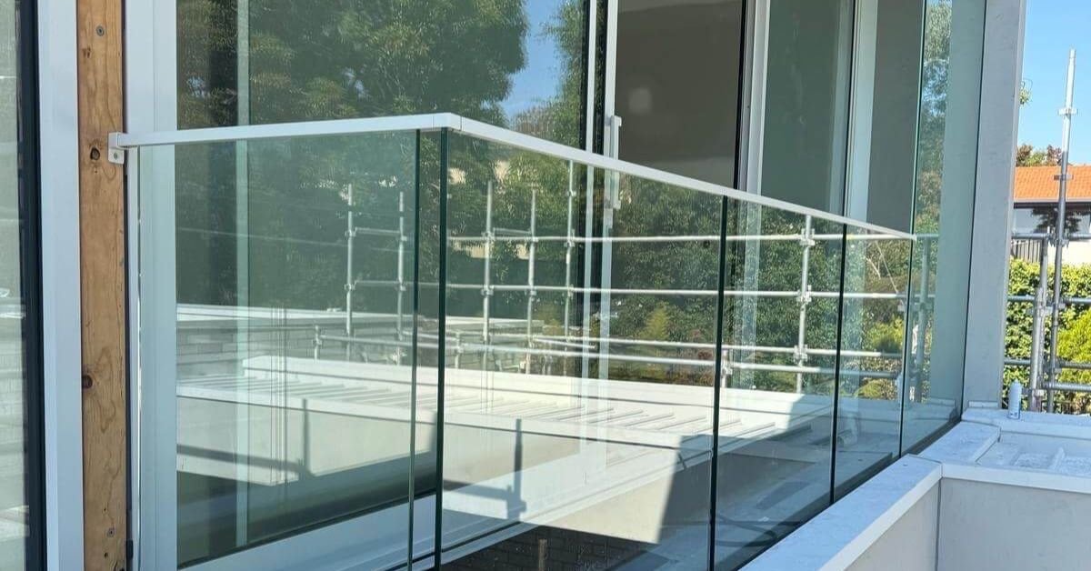 Why Glass Balustrades Are Popular in Modern Architecture