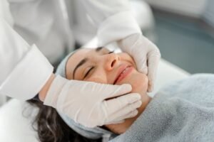 Does Pimple Treatment Reduce Acne Marks